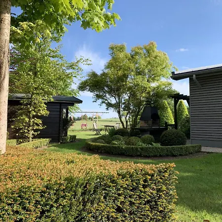 Elegant In With Private Garden Domek alpejski *