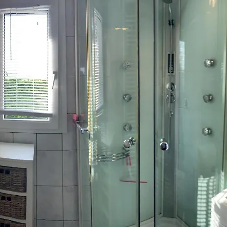 Elegant In With Private Garden Chalé Malmedy