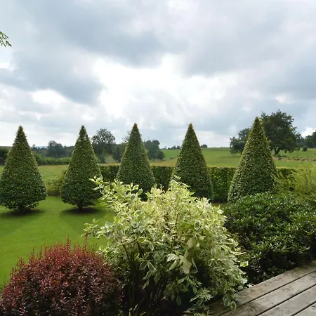 Domek alpejski Elegant In With Private Garden