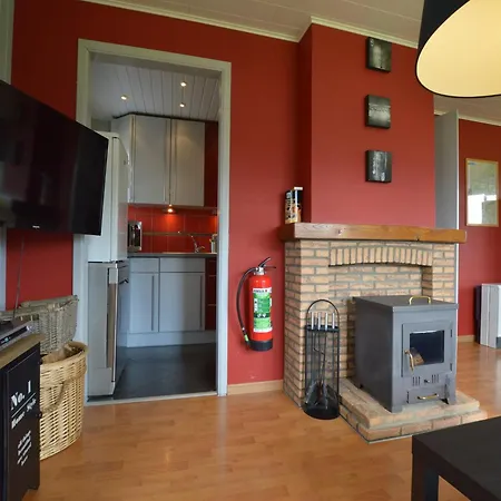 Cozy With Pond, Chalé *